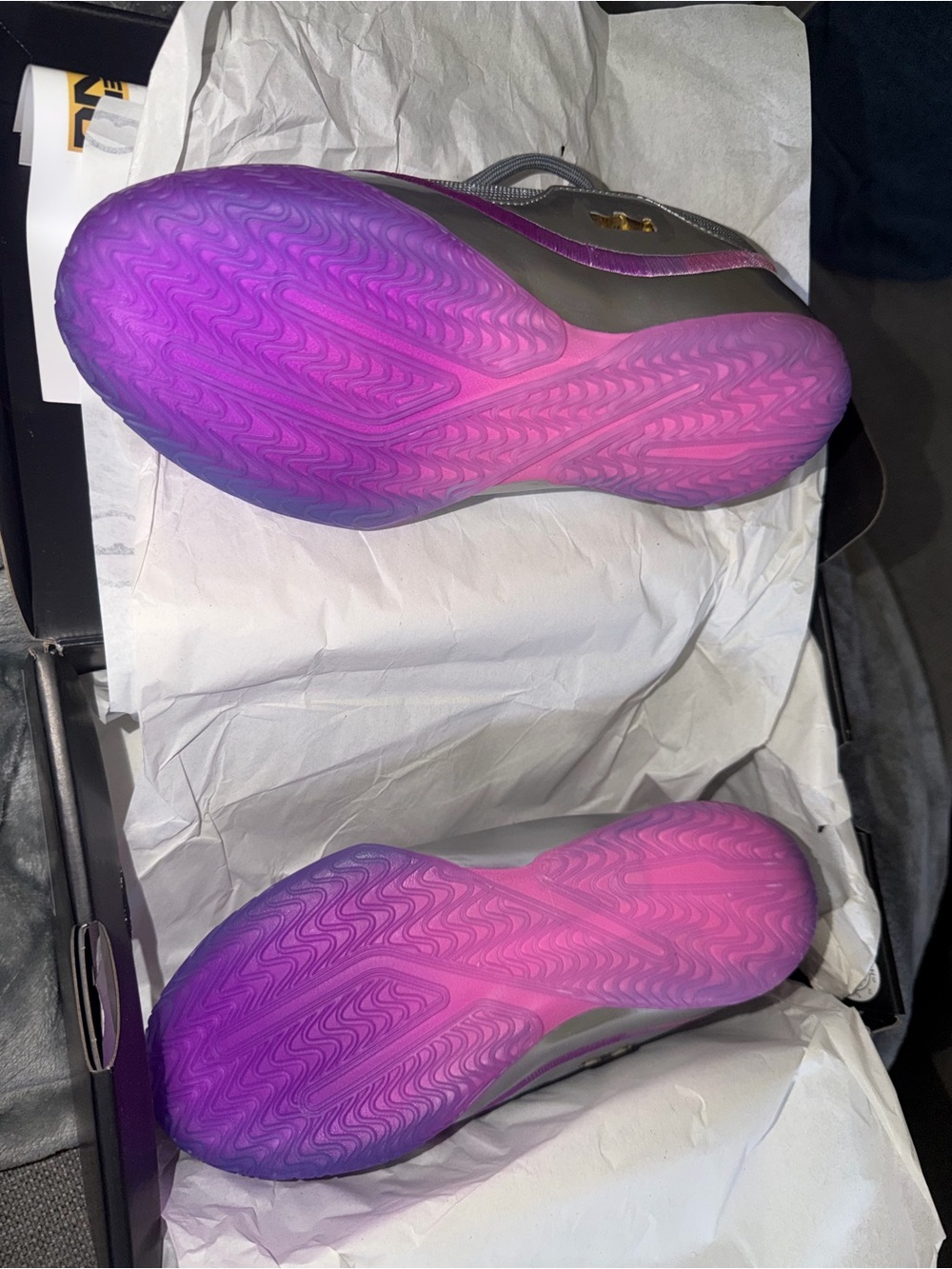 LeBron Nike Gray and Purple Men's/Boys Basketball Shoes - Picture 4 of 10